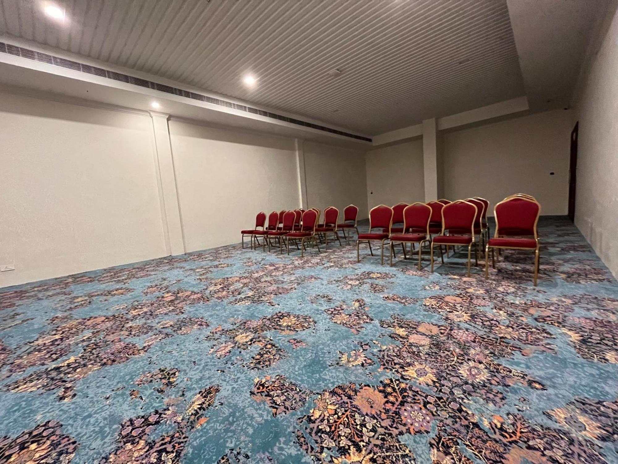Royale De' Casa Resort Kāziranga Eksteriør billede